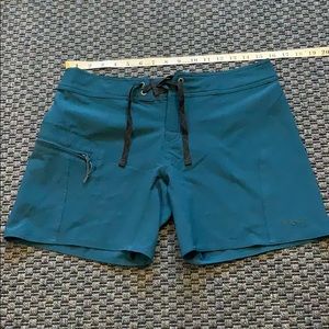 Patagonia shorts size 6